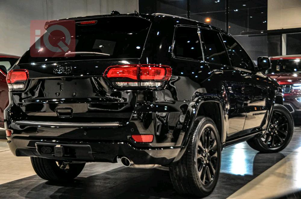 جيب جراند شيروكي